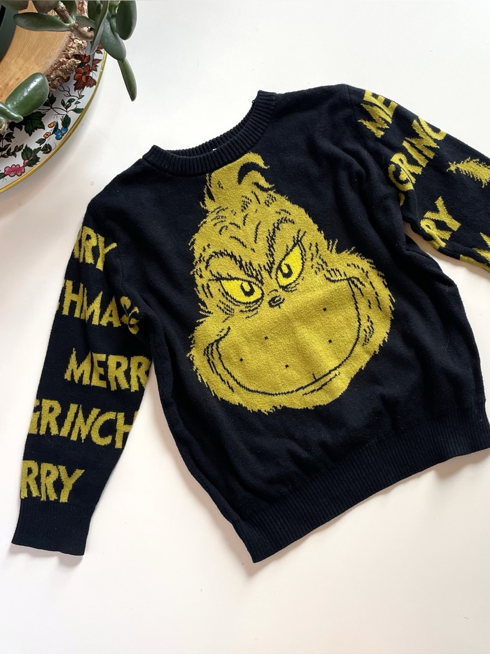 Dr. Seuss The Grinch Face Sweater | 5T